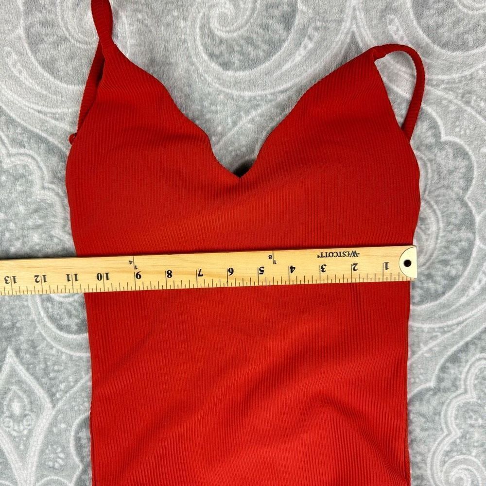 Lululemon Poolside Pause One-Piece - Picture 6 of 6